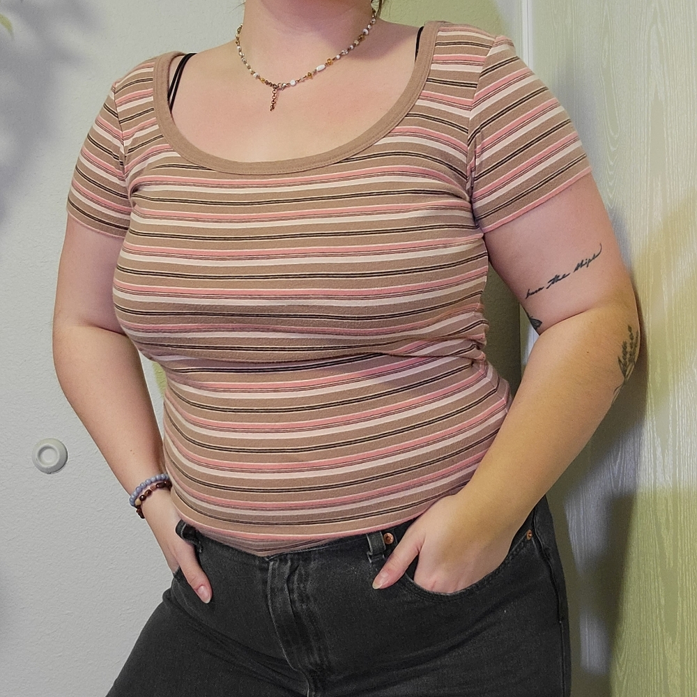 Vintage Old Navy Brown and Pink Striped Tee (size L)